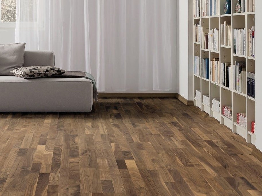 HARO Parketgulv 3-stav - Amerikansk Valnd Favorit med naturaDur matlak - Bredde 180 mm 