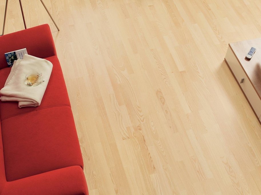 HARO Parketgulv 3-stav - Brstet Ask Trend med klar naturaDur matlak - Bredde 180 mm 