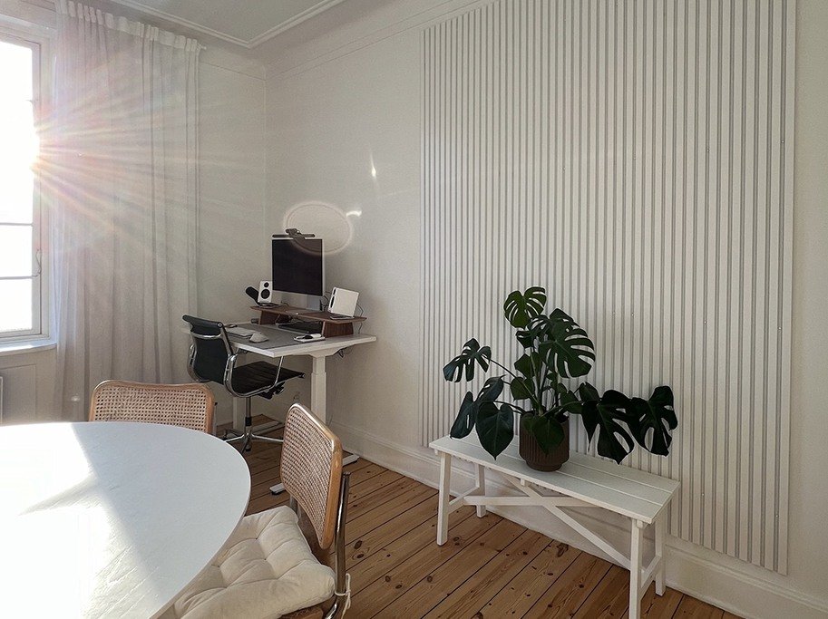 Akustikpanel - Hvid m. hvid baggrund - 60 x 240 cm