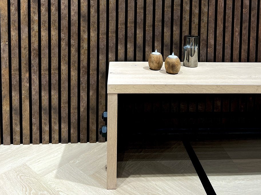 Akustikpanel - Rust/Kobber m. sort baggrund - 60,5 x 244 cm