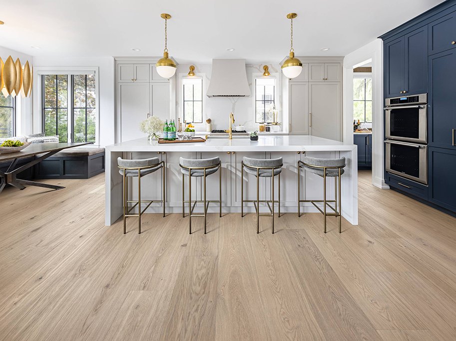 Bjelin Plankegulv - Woodura Eg HASSLARP 3.0 XXL med Misty White pro matlak - Bredde 271 mm