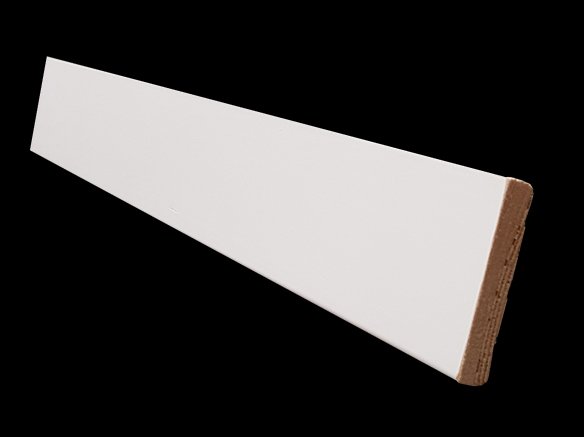 Hvid fodliste i massivt fyrretr i ml 14x65 mm