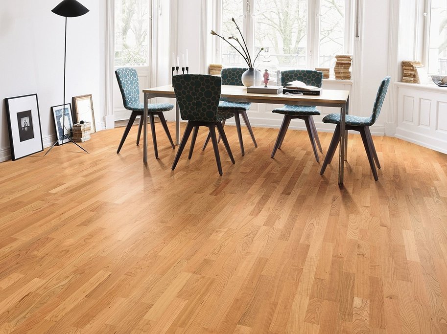 HARO Parketgulv 3-stav - Kirsebr Trend med klar matlak - Bredde 180 mm