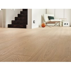 HARO Plankegulv - Brstet Eg Markant med hvid olie - Bredde 180 mm