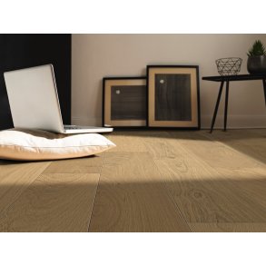 HARO Plankegulv - Brstet Eg Markant Puro Invisible med klar olie - Bredde 180 mm