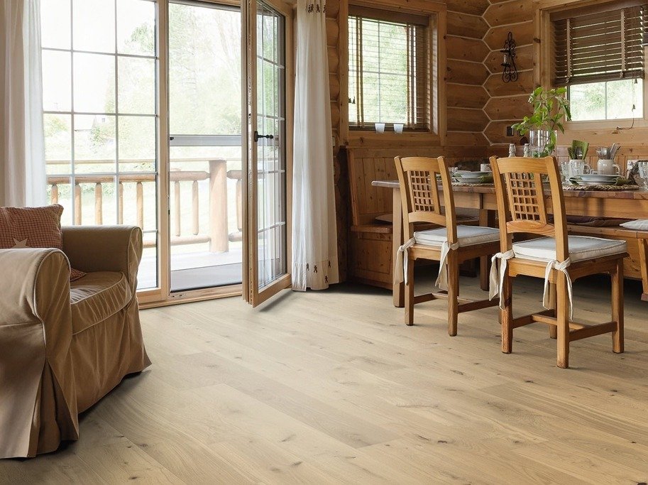 HARO Plankegulv - Brstet Eg Puro Invisible med klar olie - Bredde 180 mm