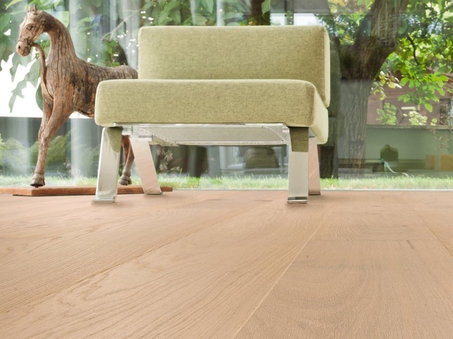 HARO Plankegulv - Brstet Eg Sauvage med hvid olie - Bredde 180 mm