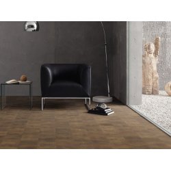 HARO Plankegulv - Eg Carr Antikbrun endetr - Bredde 180 mm