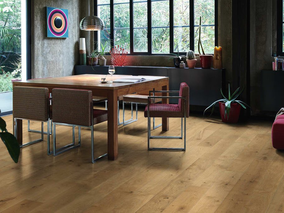 HARO Plankegulv - Brstet Eg Universal med klar olie - Bredde 180 mm