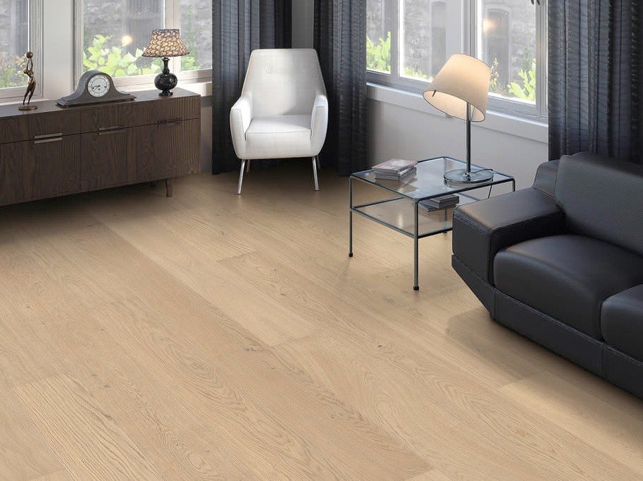 HARO Plankegulv - Brstet Eg Lysehvid Markant med hvid olie - Bredde 240 mm