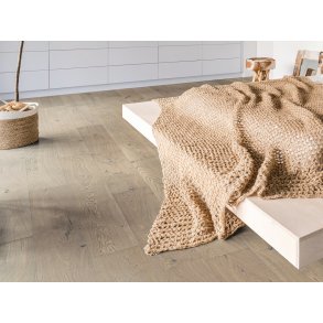 HARO Plankegulv - Brstet Eg Lysehvid Sauvage med hvid naturaDur matlak - Bredde 240 mm