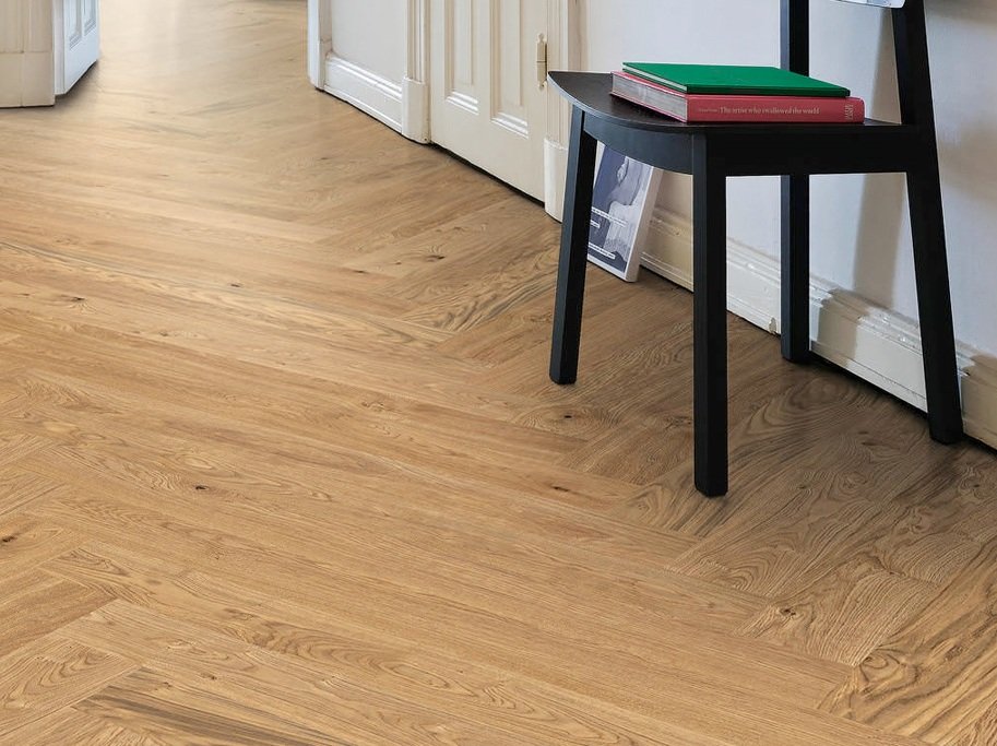 HARO Stavparket - Brstet Eg Markant med klar matlak - Bredde 120 mm