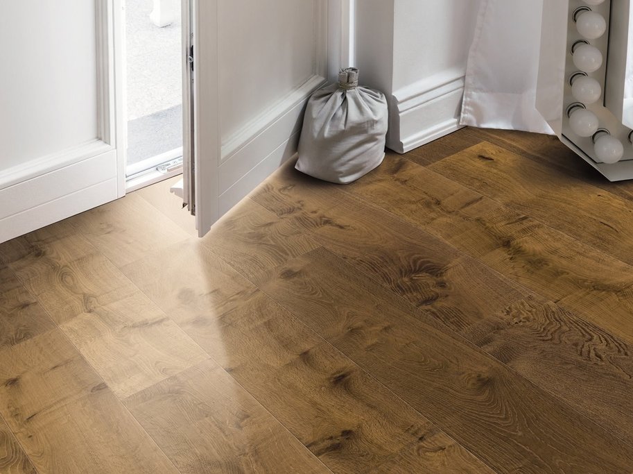 HARO Plankegulv - Brstet Afrikansk Eg Light Sauvage med klar olie - Bredde 180 mm