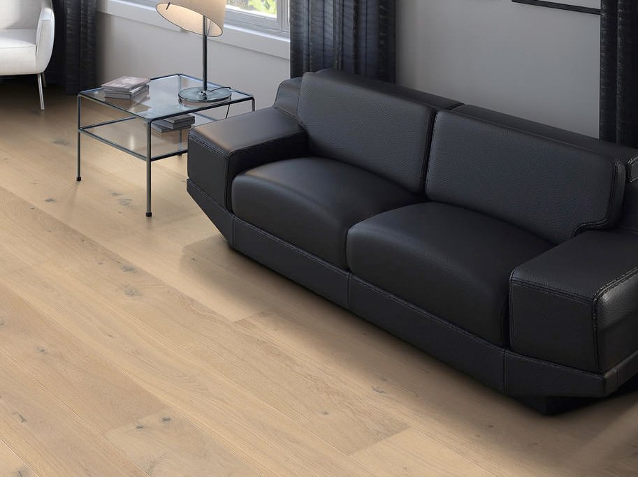 HARO Plankegulv - Brstet Eg Lysehvid Sauvage med hvid naturaDur matlak - Bredde 180 mm