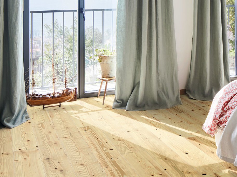 HARO Plankegulv - Brstet Gran Universal med naturaDur matlak - Bredde 180 mm