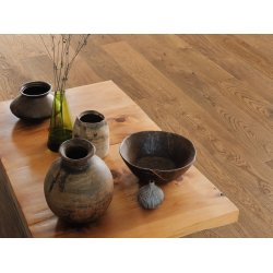 HARO Plankegulv - Brstet Rget Eg Markant med naturaDur matlak - Bredde 173 mm