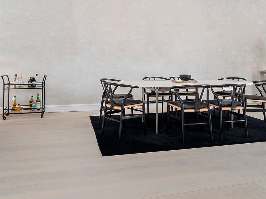 Massivt Plankegulv 30 mm - Ubehandlet Ask Select - Bredde 260 mm