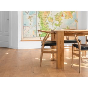 Massivt Plankegulv 22 mm - Ubehandlet Eg Natur - Bredde 180 mm