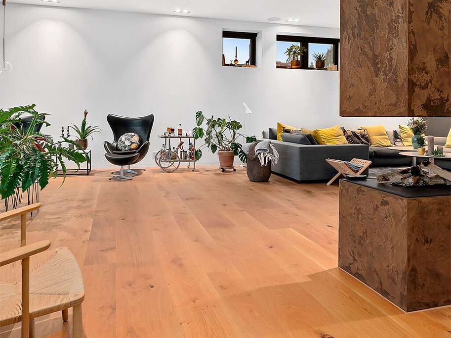 Massivt Plankegulv 30 mm - Ubehandlet Eg Natur - Bredde 260 mm