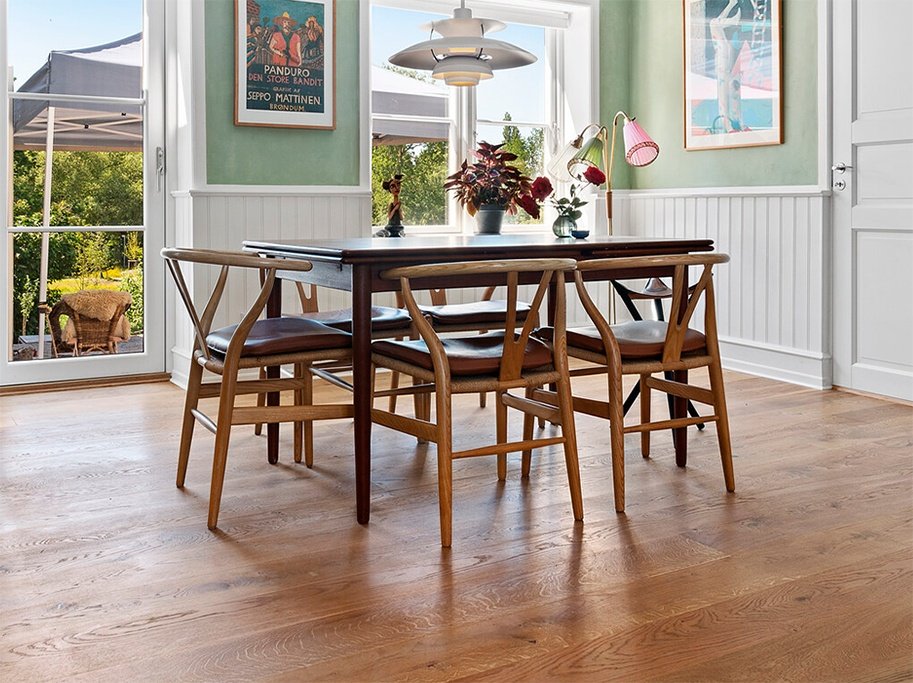 Massivt Plankegulv 30 mm - Ubehandlet Eg Natur - Bredde 160 mm