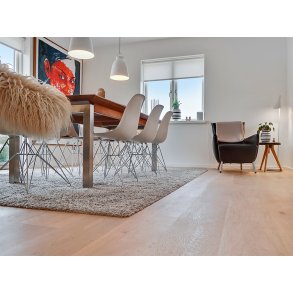 Massivt Plankegulv 30 mm - Ubehandlet Eg Select - Bredde 160 mm