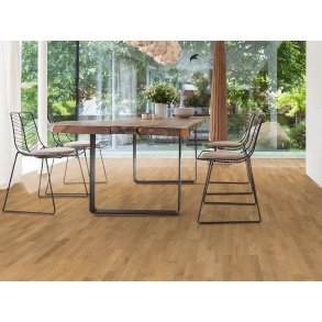 Parketgulv 3-stav - Brstet Eg Natur med klar matlak - Bredde 180 mm