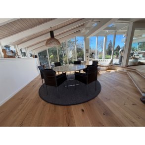 Plankegulv - Herreg�rdsplank i b�rstet Eg med klar olie - Bredde 260 mm