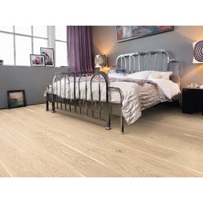 HARO Plankegulv - B�rstet Eg Markant/Rustik med hvid permaDur matlak - Bredde 180 mm 