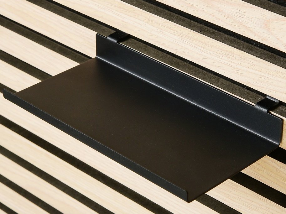 Lille sort hylde - 20 cm