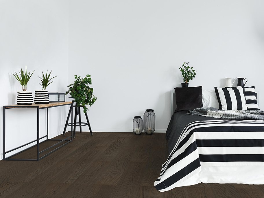 Straw Floor - Tr�gulv med halmkerne - Midnight Wheat 