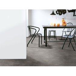 Vinylgulv med mrkegr struktur